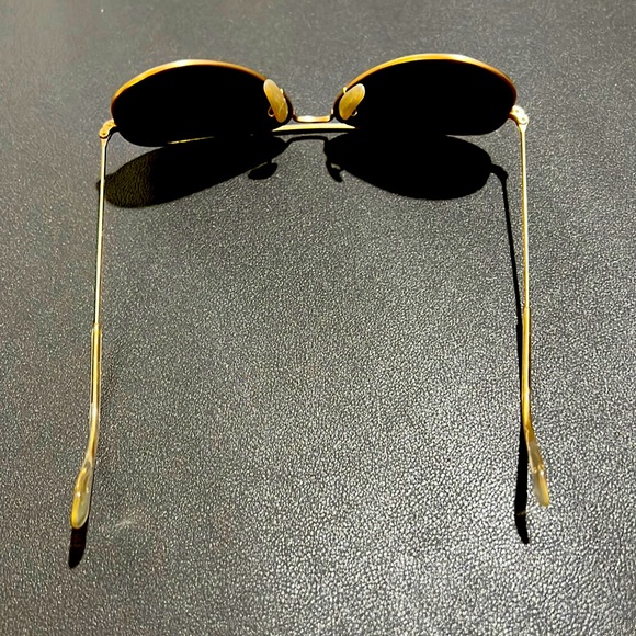 Ray-Ban aviator sunglasses with case - Picture 2 of 6